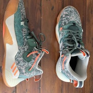 Harden Stepback 3 size 9 Men’s